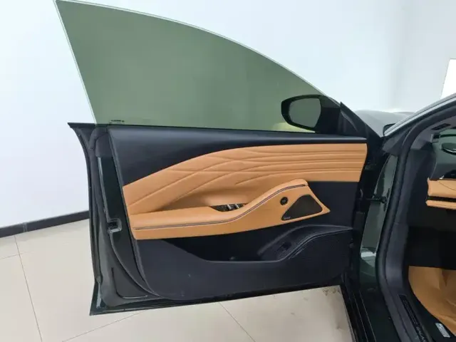 Geely Galaxy Xingyao 8 — Фото автомобиля 7