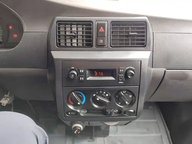 Wuling Rongguang — Фото автомобиля 12