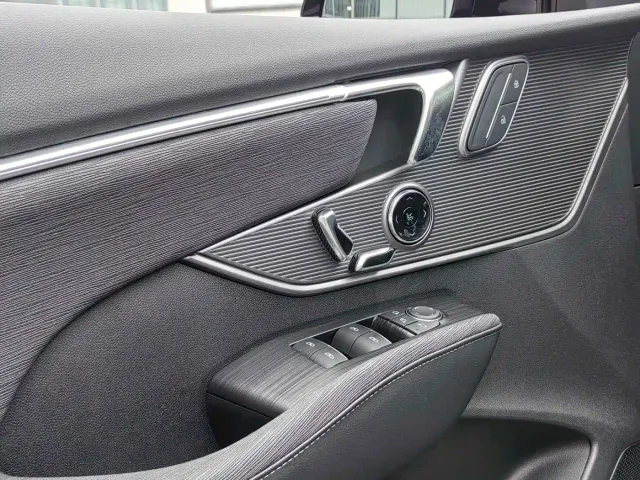Buick LaCrosse — Фото автомобиля 10
