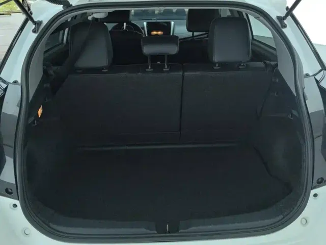 Toyota YARiS L Zhi Xuan — Фото автомобиля 4