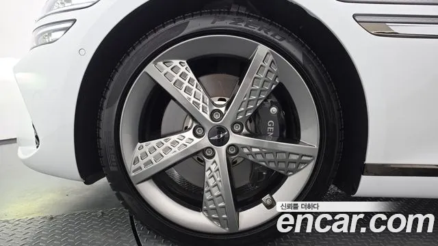 Genesis G80 RG3 — Фото автомобиля 5