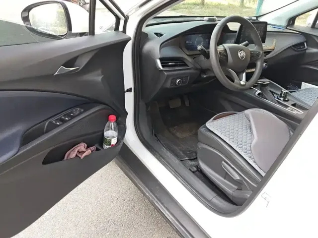 Buick Velite 6 — Фото автомобиля 12
