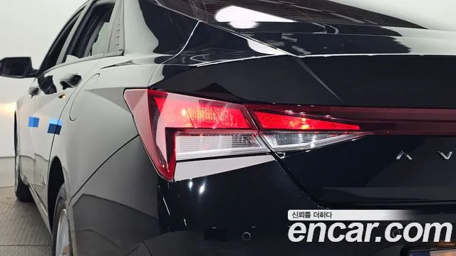 Hyundai Avante CN7 — Фото автомобиля 8