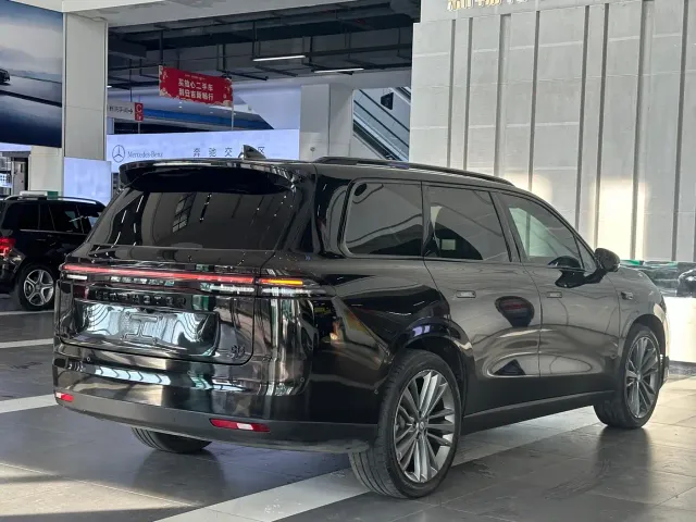 Leapmotor C16 — Фото автомобиля 10