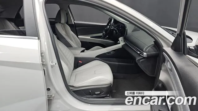 Hyundai Avante CN7 — Фото автомобиля 26