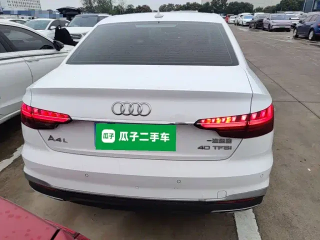 Audi A4L — Фото автомобиля 5