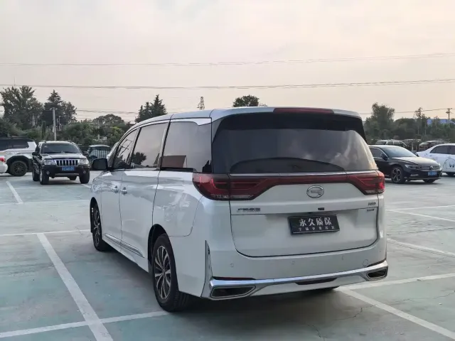 GAC Trumpchi M8 — Фото автомобиля 9