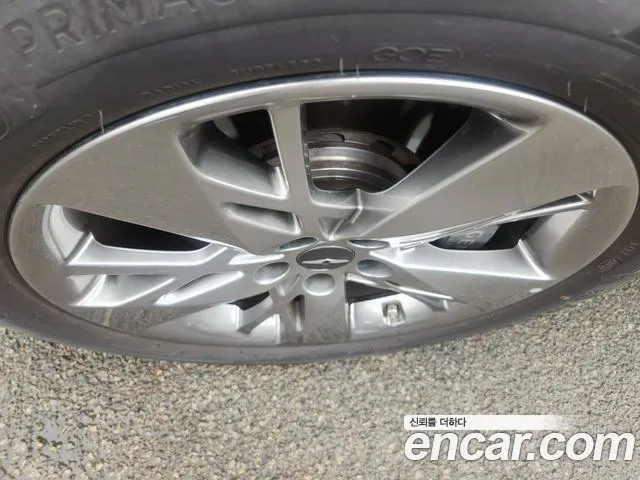 Genesis GV70 2.5T Бензин AWD — Фото автомобиля 17