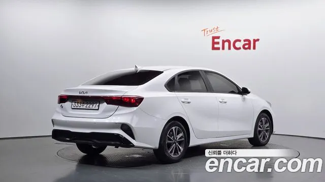 Kia K3 — Фото автомобиля 2