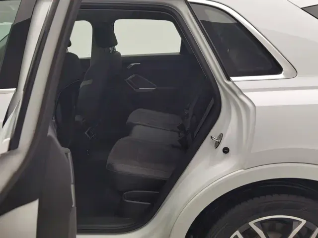 Audi Q3 — Фото автомобиля 15