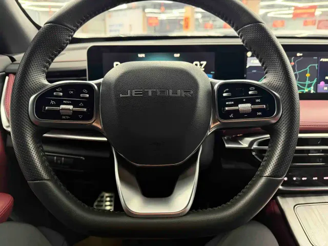 Jetour X70 Plus — Фото автомобиля 8