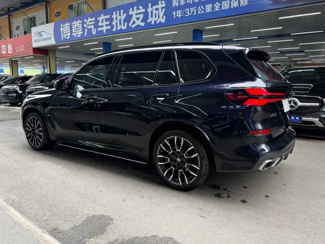 BMW X5 — Фото автомобиля 23