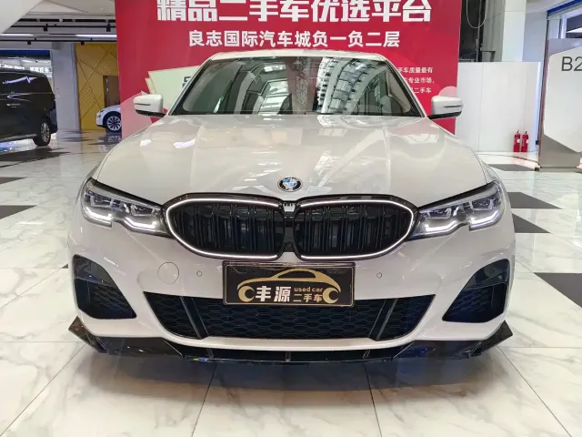 BMW 3 Series — Фото автомобиля 2
