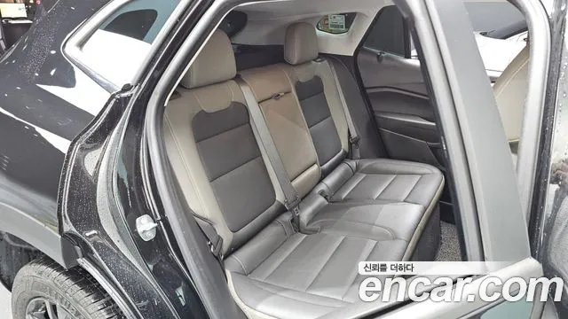 ChevroletGMDaewoo Trax Trax Кроссовер — Фото автомобиля 26