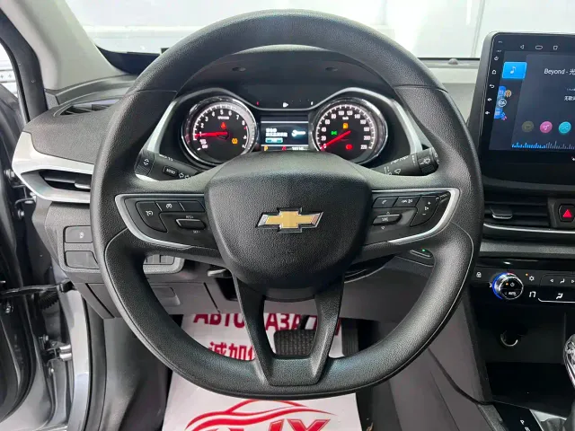 Chevrolet Orlando — Фото автомобиля 10