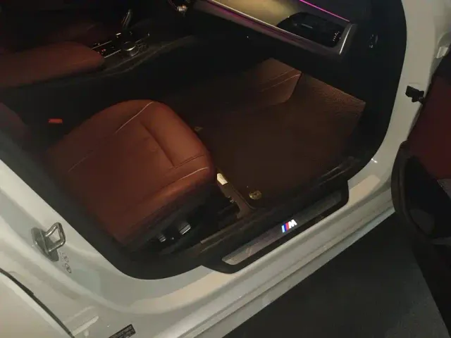 BMW 5 Series — Фото автомобиля 8