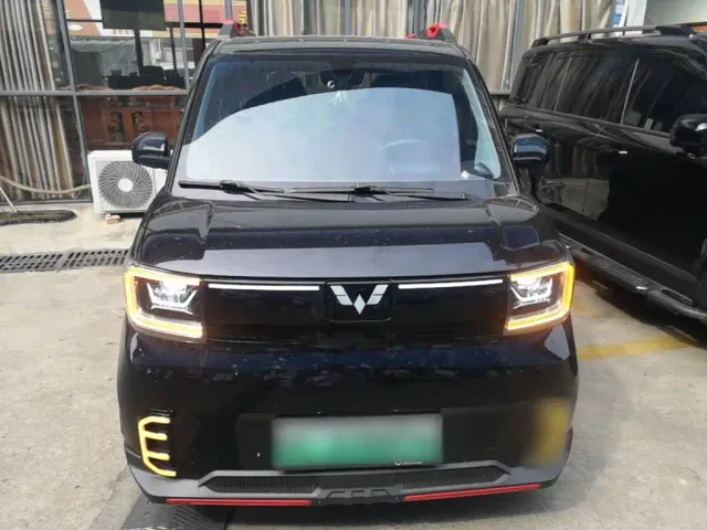 Wuling Hongguang Mini EV — Фото автомобиля 2