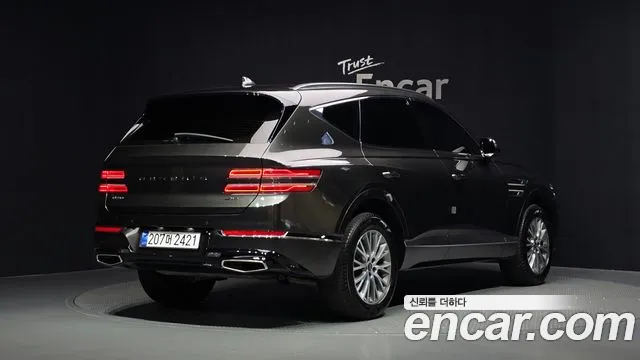 Genesis GV80 — Фото автомобиля 2