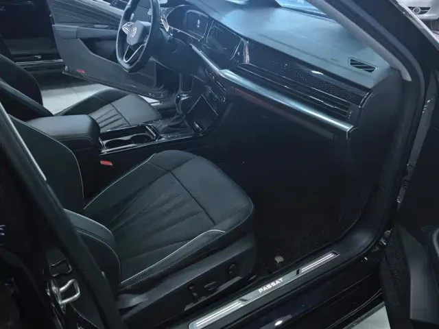 Volkswagen Passat — Фото автомобиля 8