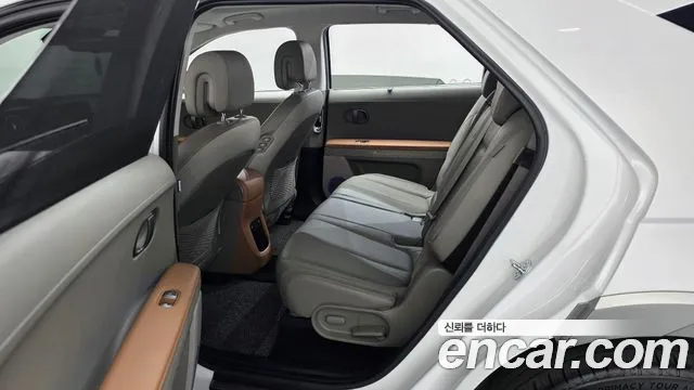 Hyundai Ioniq 5 — Фото автомобиля 17