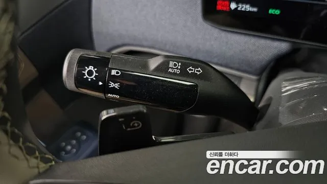 Kia EV3 — Фото автомобиля 30