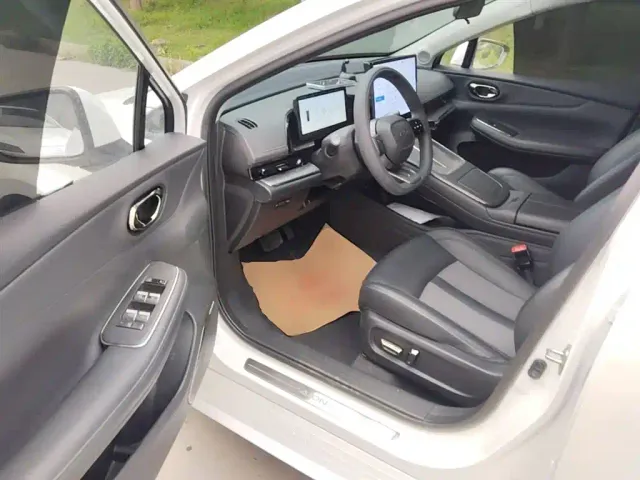 GAC Aion S MAX — Фото автомобиля 15