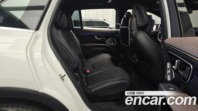 Mercedes-Benz EQS — Фото автомобиля 10