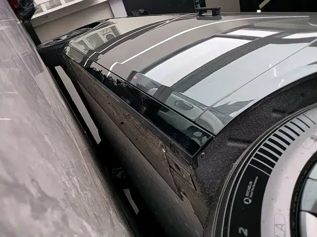Li Auto MEGA — Фото автомобиля 20