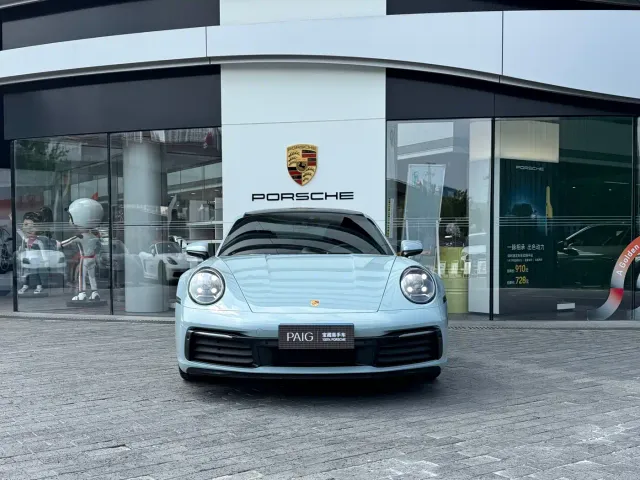 Porsche 911 — Фото автомобиля 2