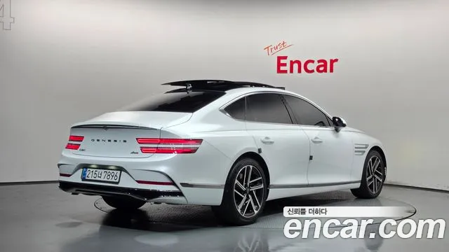 Genesis G80 RG3 — Фото автомобиля 2