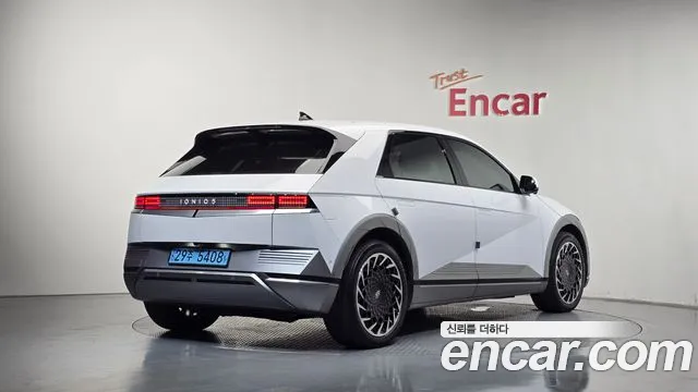 Фотография автомобиля — Hyundai Ioniq5