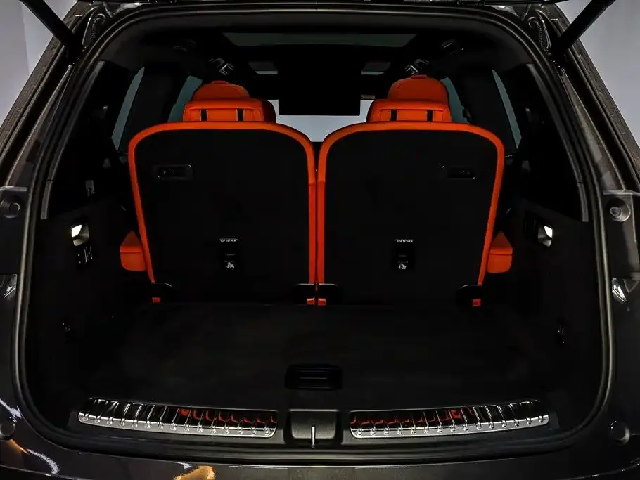 Li Auto Li Xiang L9 2025 Ultra Smart Renewal Edition — Фото автомобиля 10