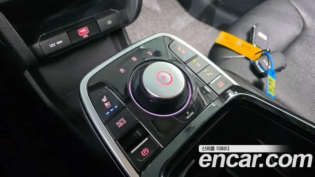 Kia Niro — Фото автомобиля 9