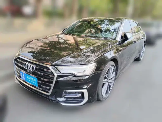 Фотография автомобиля — Audi A6L