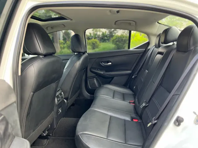 Nissan Sylphy — Фото автомобиля 10