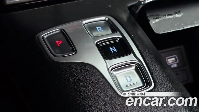 Hyundai Grandeur (New) Hybrid — Фото автомобиля 12