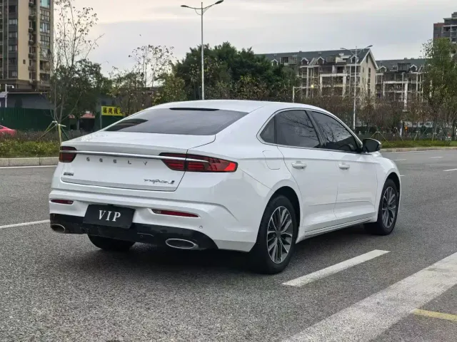 Geely Xingrui — Фото автомобиля 7