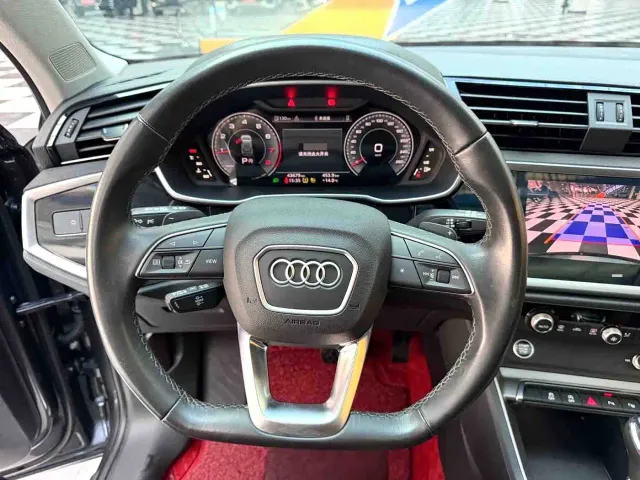 Audi Q3 — Фото автомобиля 8