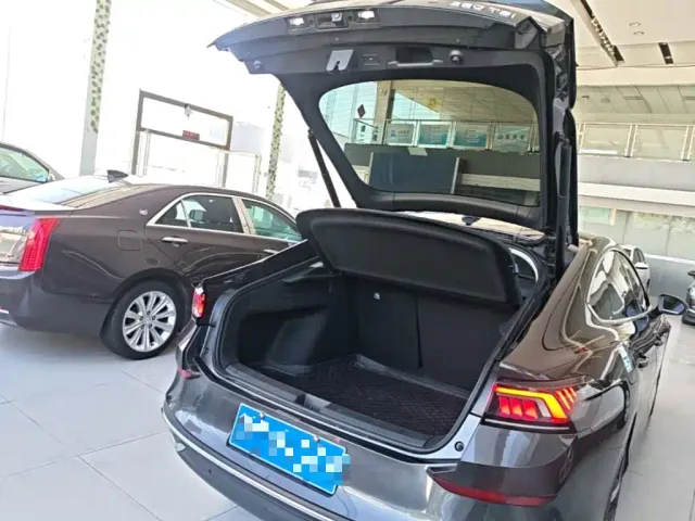 Volkswagen Lamando — Фото автомобиля 18