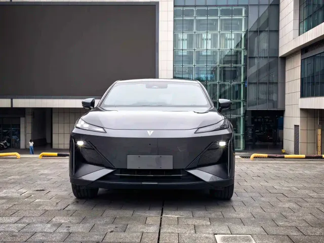 Deepal S07 — Фото автомобиля 5