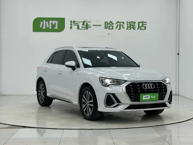 Audi Q3 — Фото автомобиля 3