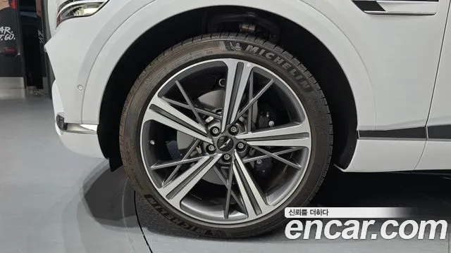 Genesis GV80 — Фото автомобиля 5