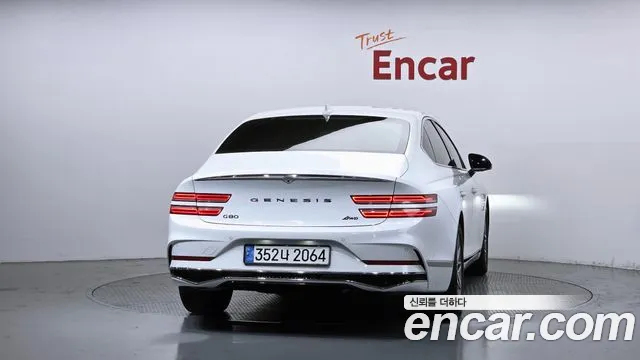 Genesis G80 RG3 — Фото автомобиля 4