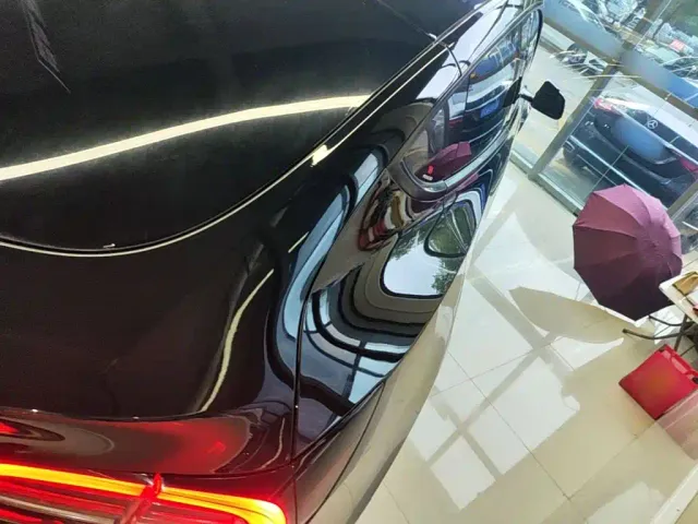 Tesla Model Y — Фото автомобиля 6