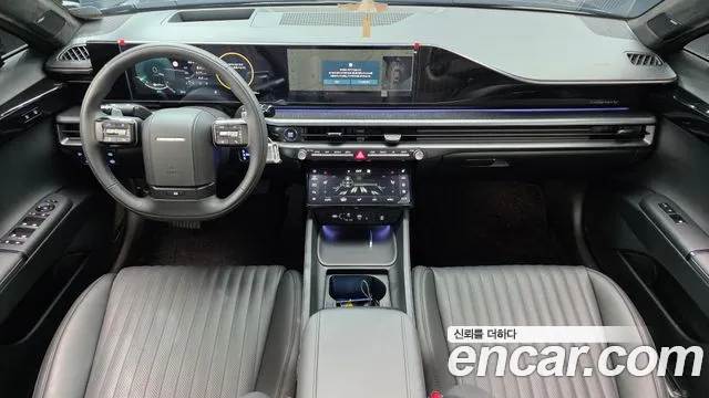 Hyundai Grandeur GN7 — Фото автомобиля 10