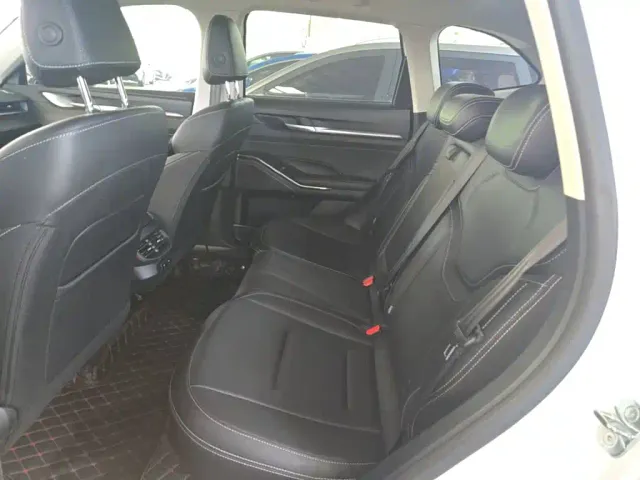 Haval H6 — Фото автомобиля 16