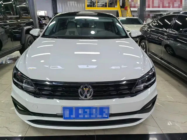 Volkswagen Lamando — Фото автомобиля 2