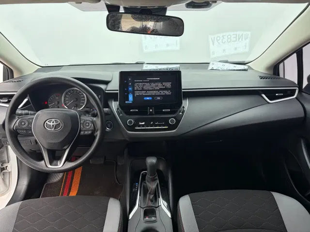Toyota Corolla — Фото автомобиля 11
