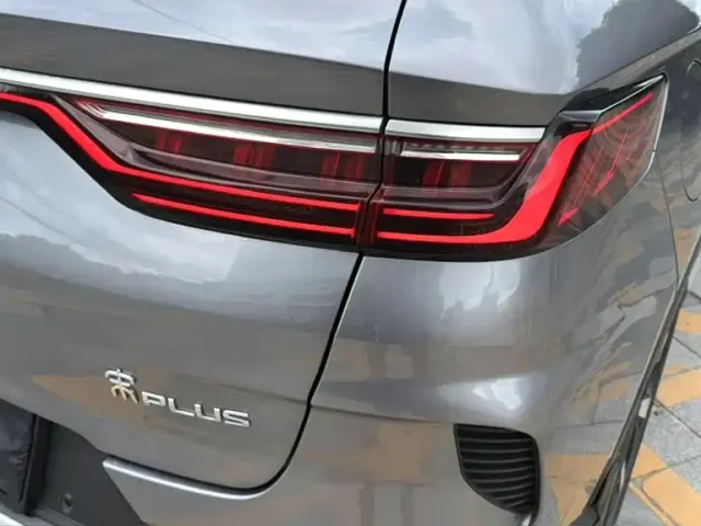 BYD Song PLUS — Фото автомобиля 12