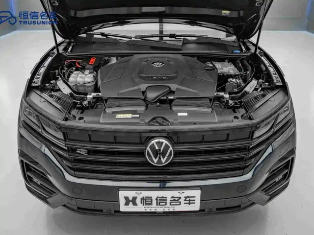 Volkswagen Touareg — Фото автомобиля 21